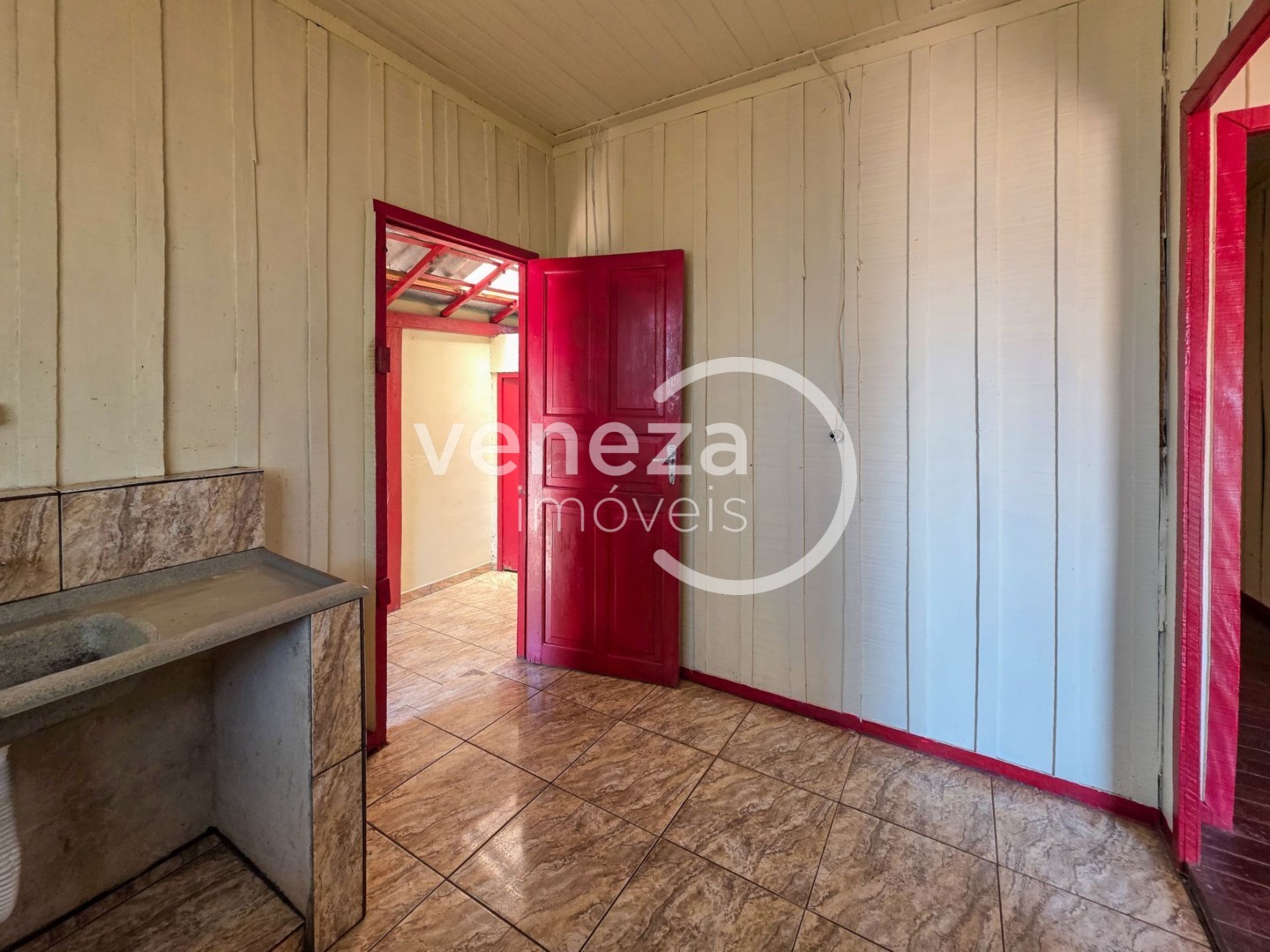 Casa Residencial para venda no bairro Agari de Londrina - Foto 13
