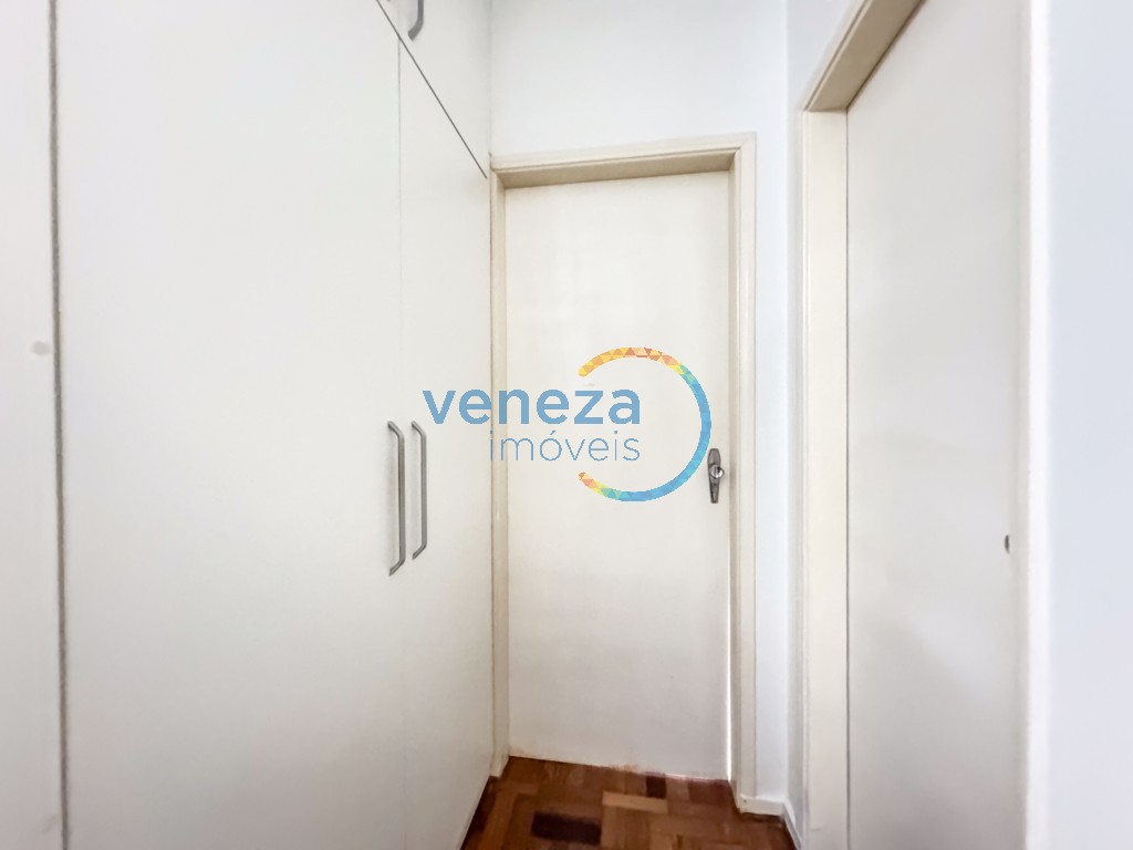 Casa Comercial para venda no bairro Centro de Rolandia - Foto 17