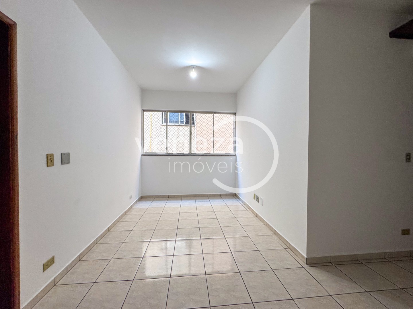 Apartamento à venda em Centro, Londrina — Portal Chave Fácil