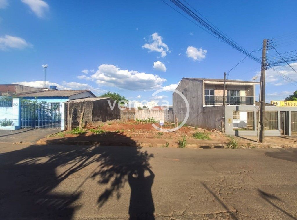 Terreno/Área à venda em Santiago, Londrina — Portal Chave Fácil