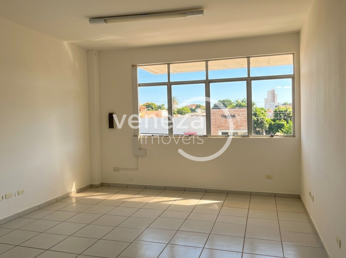 Galpão/Depósito/Armazém à venda em Centro, Londrina — Portal Chave Fácil