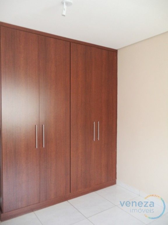 Casa Residencial para venda no bairro Coliseu de Londrina - Foto 5