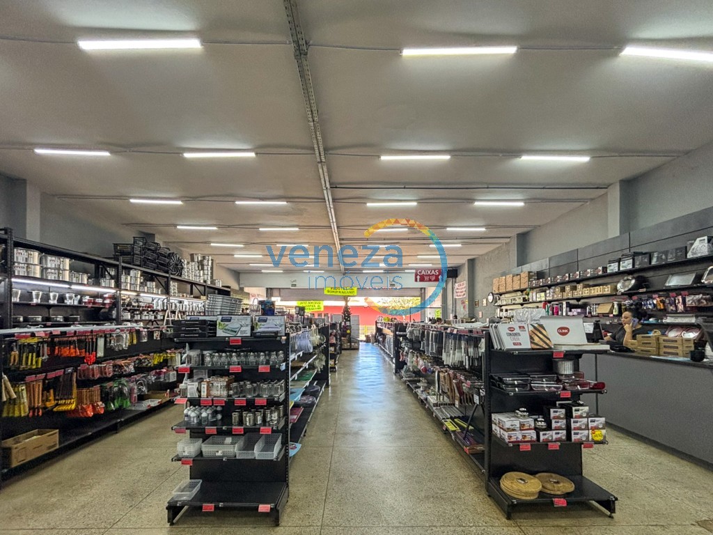 Barracão para locacao no Centro em Londrina com 656,25m² por R$ 30.000,00