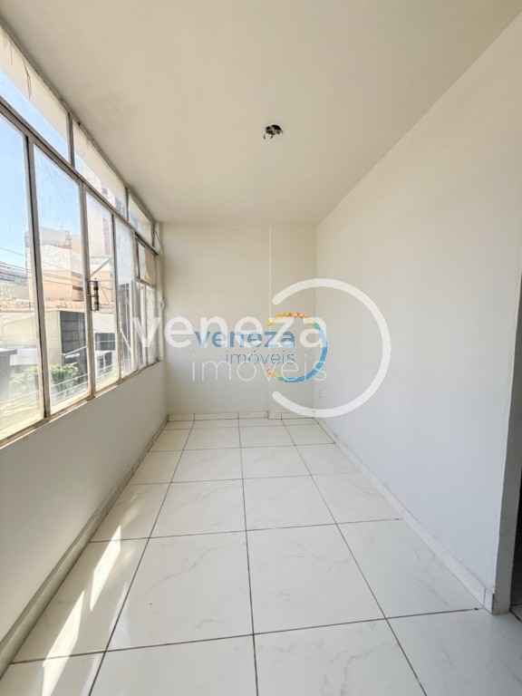 Sala para venda no bairro Centro de Londrina - Foto 9
