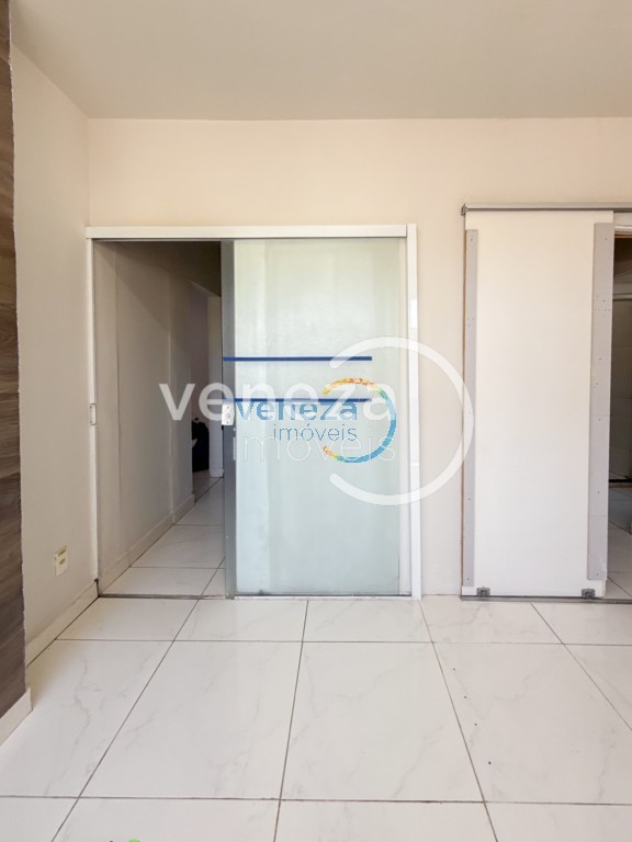 Sala para venda no bairro Centro de Londrina - Foto 14