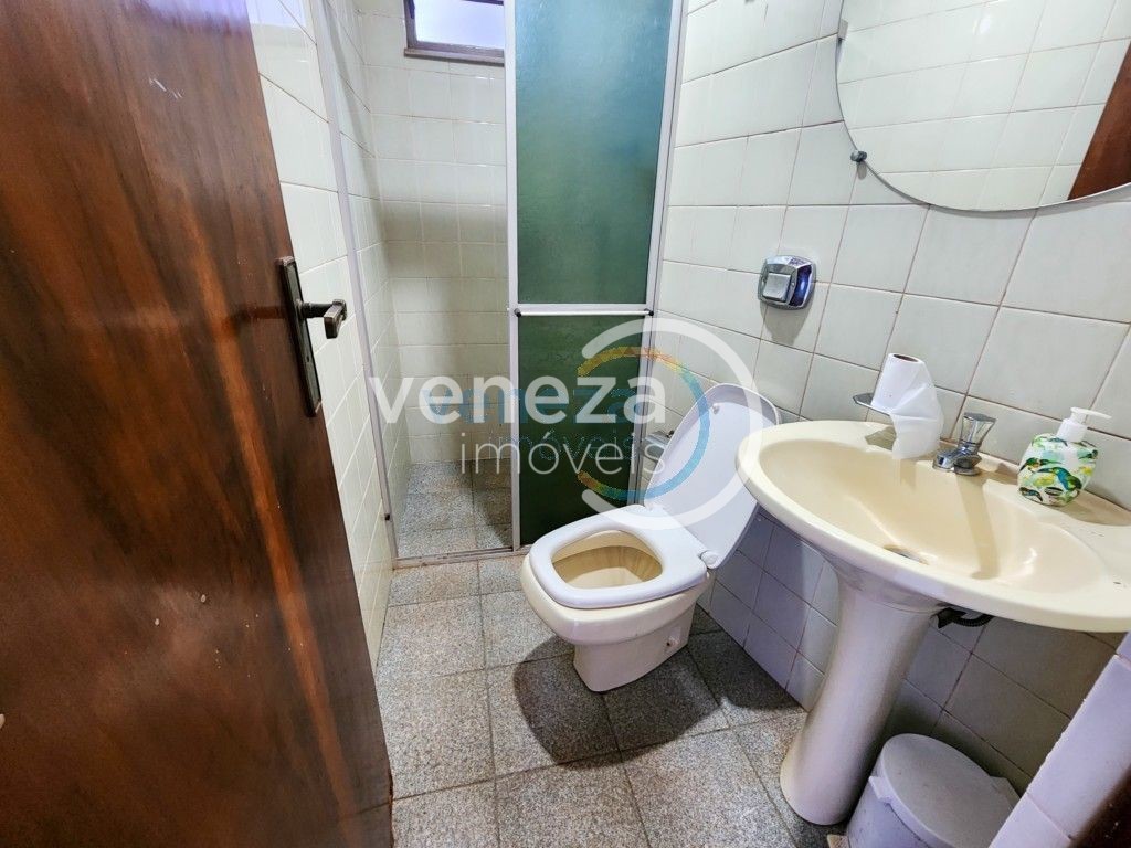 Casa Residencial para venda no bairro Andrade de Londrina - Foto 30