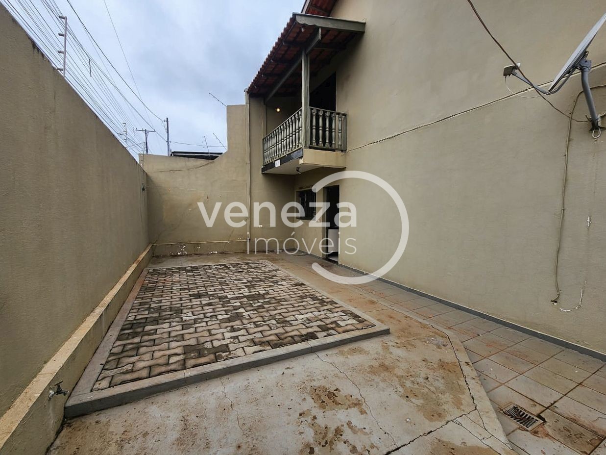 Casa Residencial para venda no bairro Santa Monica de Londrina - Foto 19