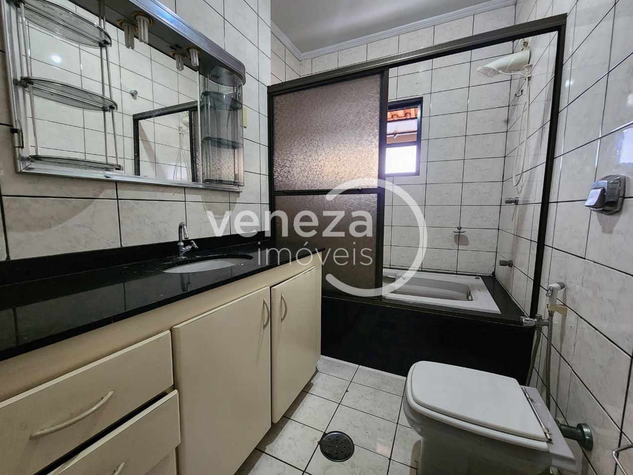 Casa Residencial para venda no bairro Santa Monica de Londrina - Foto 6