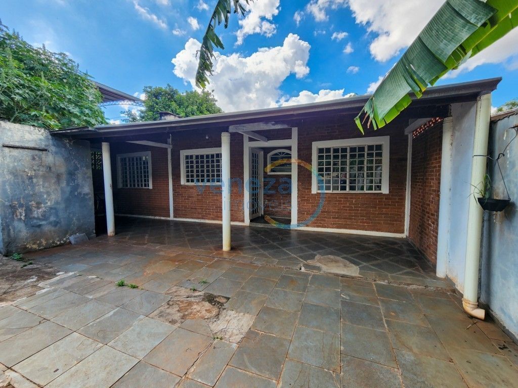 Casa Residencial para locacao no Centro em Londrina com 50m² por R$ 800,00