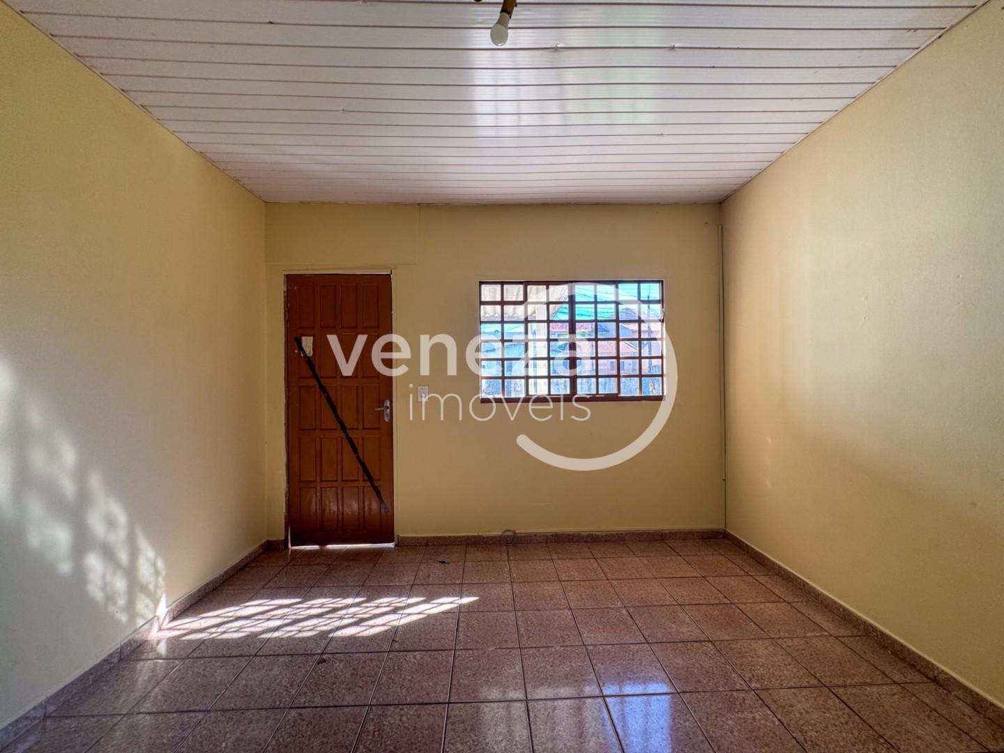 Casa Residencial para locacao no Piza em Londrina com 22m² por R$ 890