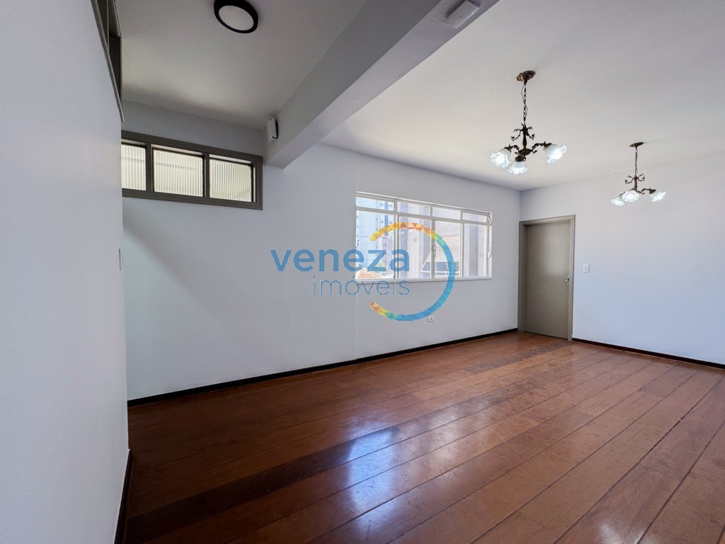 Apartamento para venda no Centro em Londrina com 146,24m² por R$ 450.000,00  - Foto 2