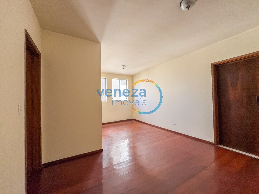 Apartamento para venda no Centro em Londrina com 111,37m² por R$ 350.000,00  - Foto 3