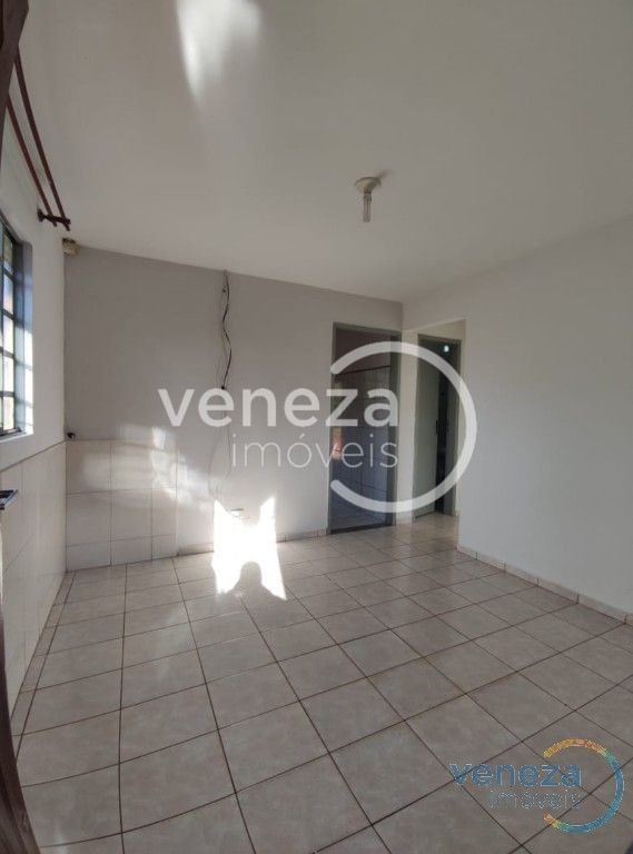 Casa Residencial para venda no Itapoa em Londrina com 51m² por R$ 250.000,00 - Foto 2