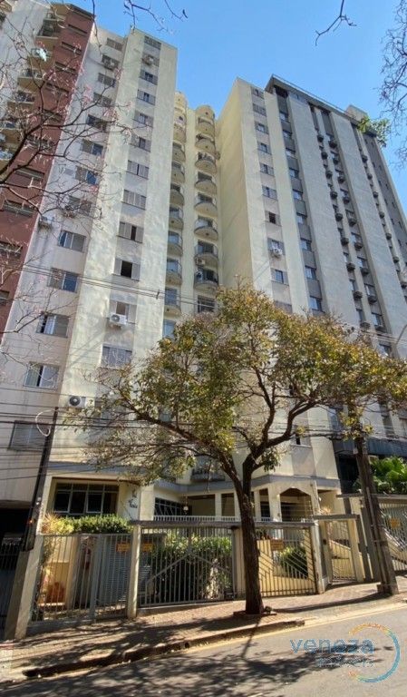 Apartamento para venda no Centro em Londrina com 105m² por R$ 272.000  - Foto 1