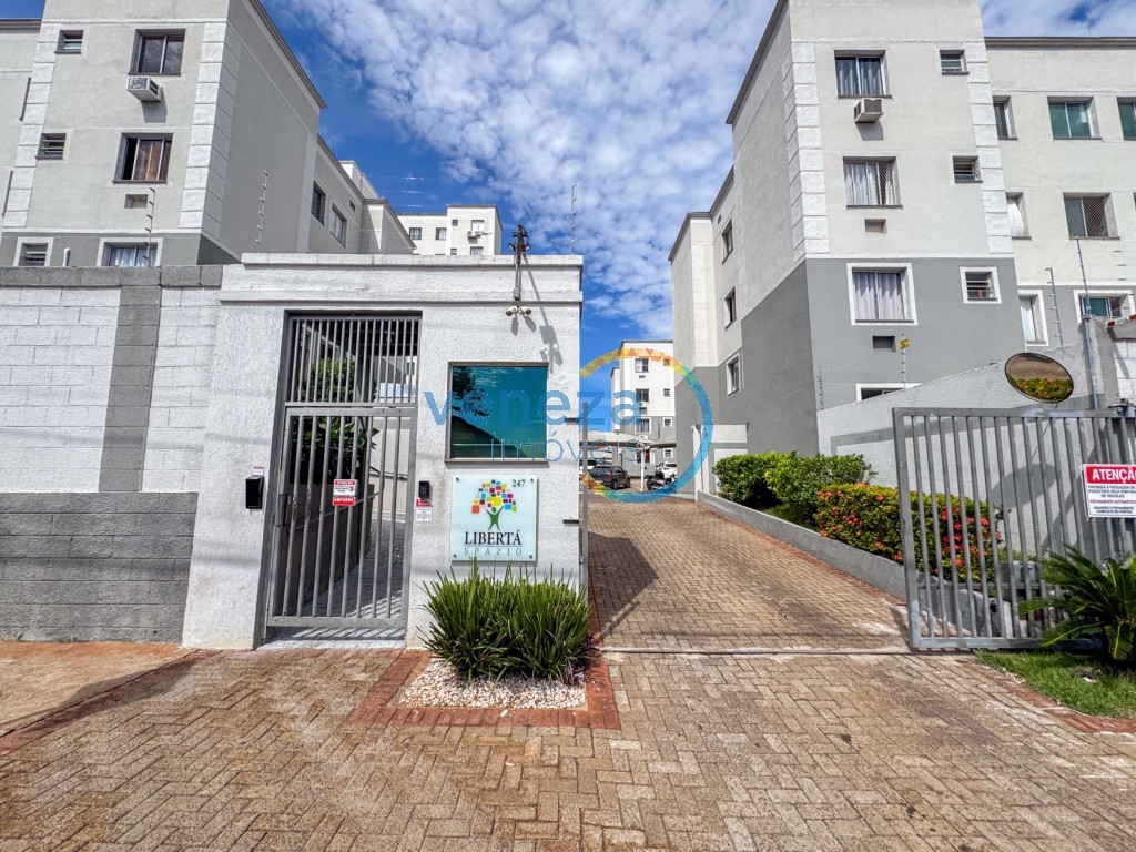 Apartamento para venda no Centro em Londrina com 68m² por R$ 198.000,00  - Foto 1