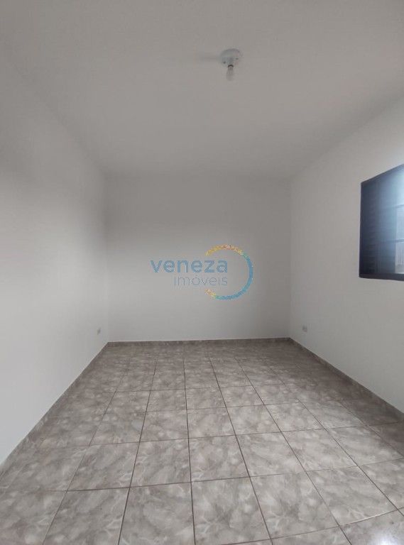 Casa Residencial para venda no bairro Milton Gavetti de Londrina - Foto 8