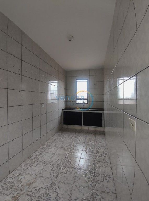 Casa Residencial para venda no bairro Milton Gavetti de Londrina - Foto 9