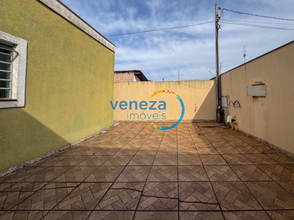 Casa Residencial para venda no bairro Industrial de Londrina - Foto 4