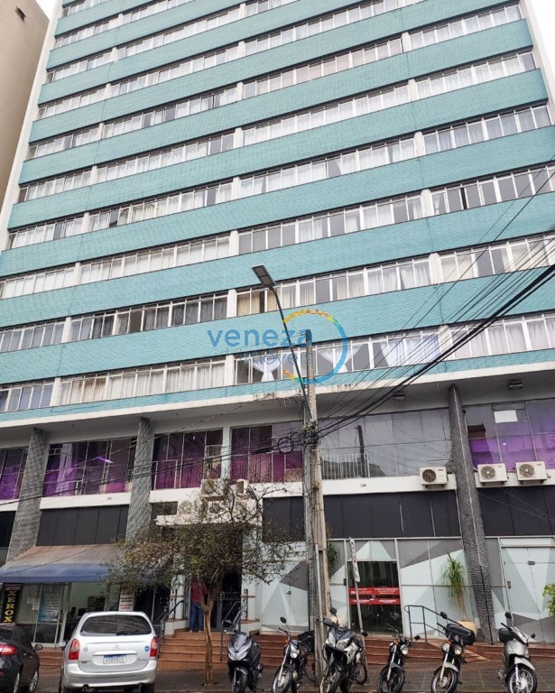 Apartamento para venda no Centro em Londrina com 102m² por R$ 205.000,00  - Foto 1