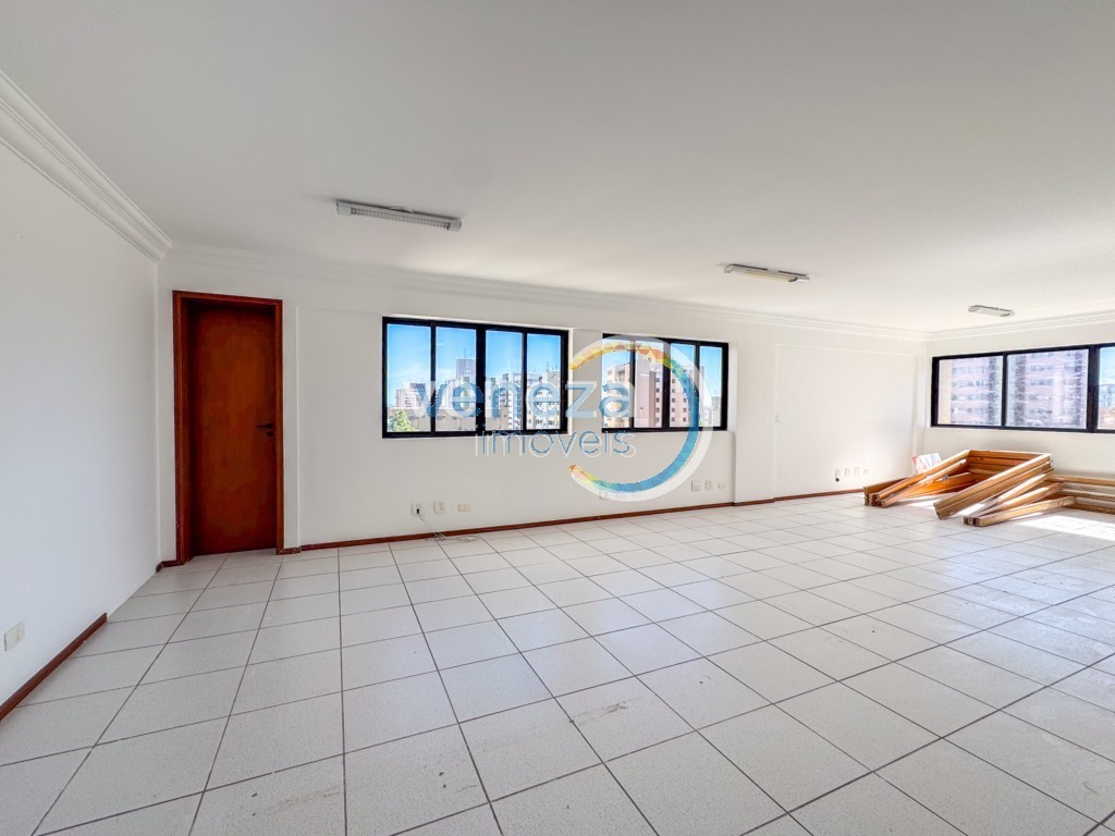 Sala/Conjunto Comercial à venda em Centro, Londrina — Portal Chave Fácil