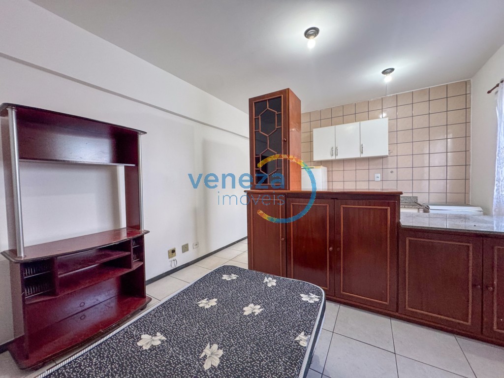 Apartamento para locacao no Centro em Londrina com 45m² por R$ 950,00  - Foto 3