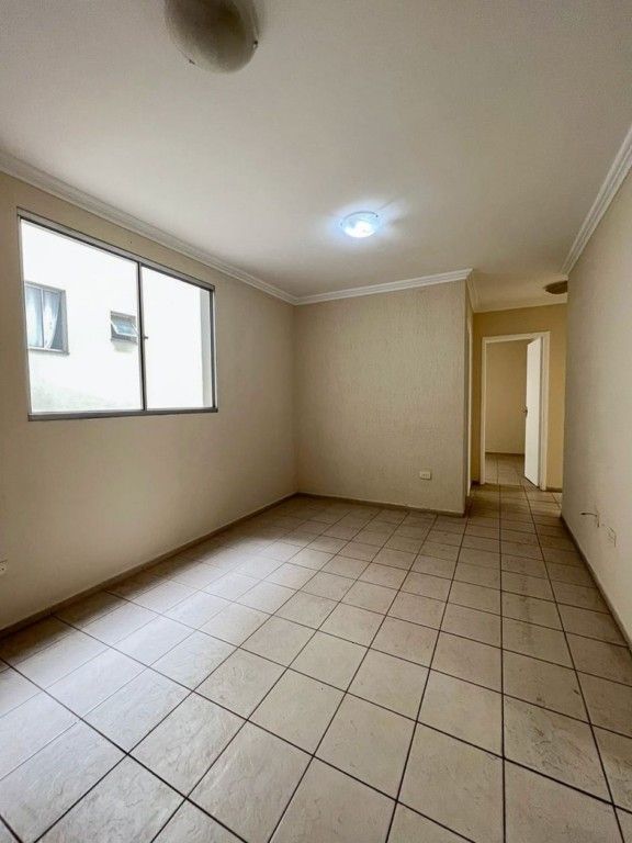 Apartamento para venda no Centro em Londrina com 90,86m² por R$ 250.000,00  - Foto 2