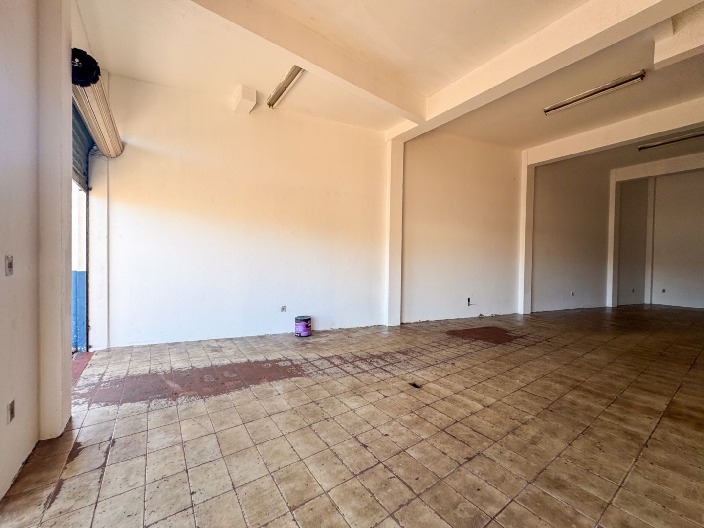 Prédio Comercial para venda no bairro Franca de Londrina - Foto 32