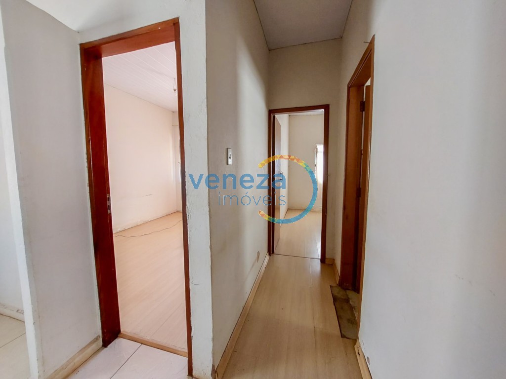 Casa Residencial para venda no bairro Europa de Londrina - Foto 8