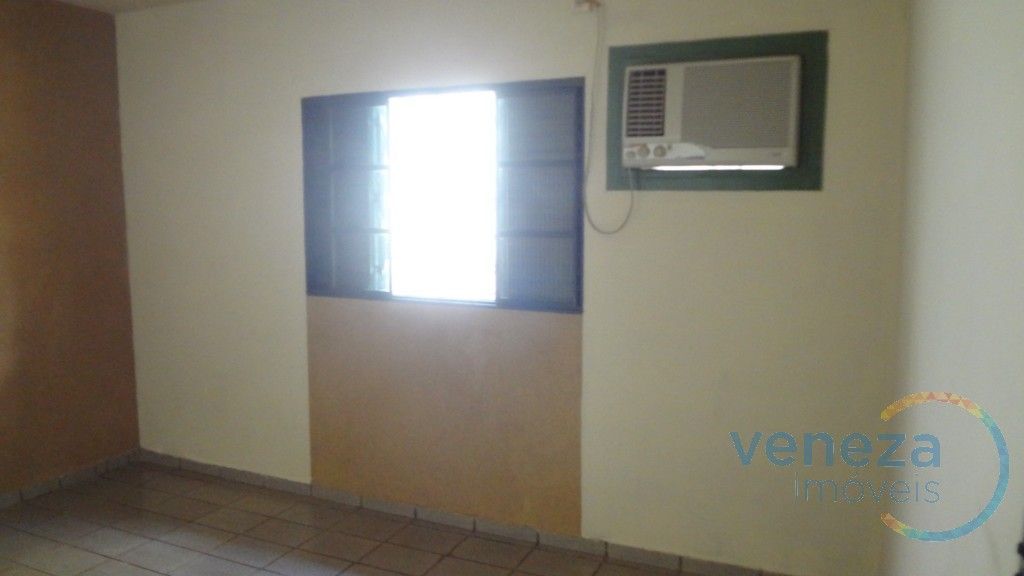 Casa Residencial para venda no bairro Columbia de Londrina - Foto 4
