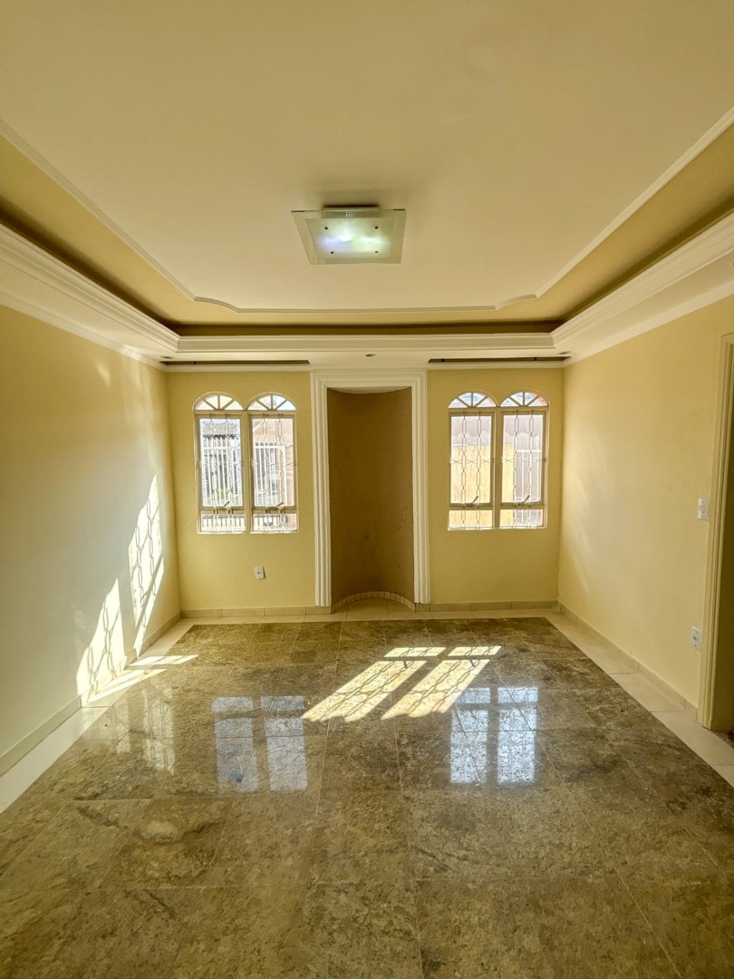 Casa à venda em Veneza, Londrina — Portal Chave Fácil