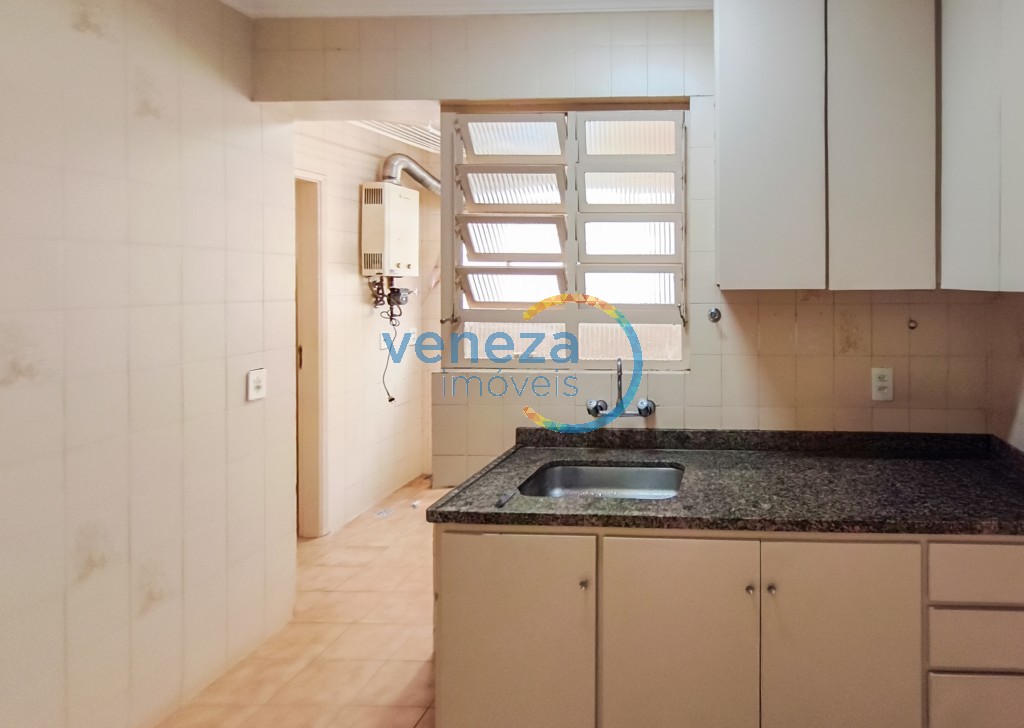 Apartamento para locação no bairro Centro de Londrina com 84.71m<sup>2</sup> útil, 3 quartos, 1 vaga de garagem - Foto 12