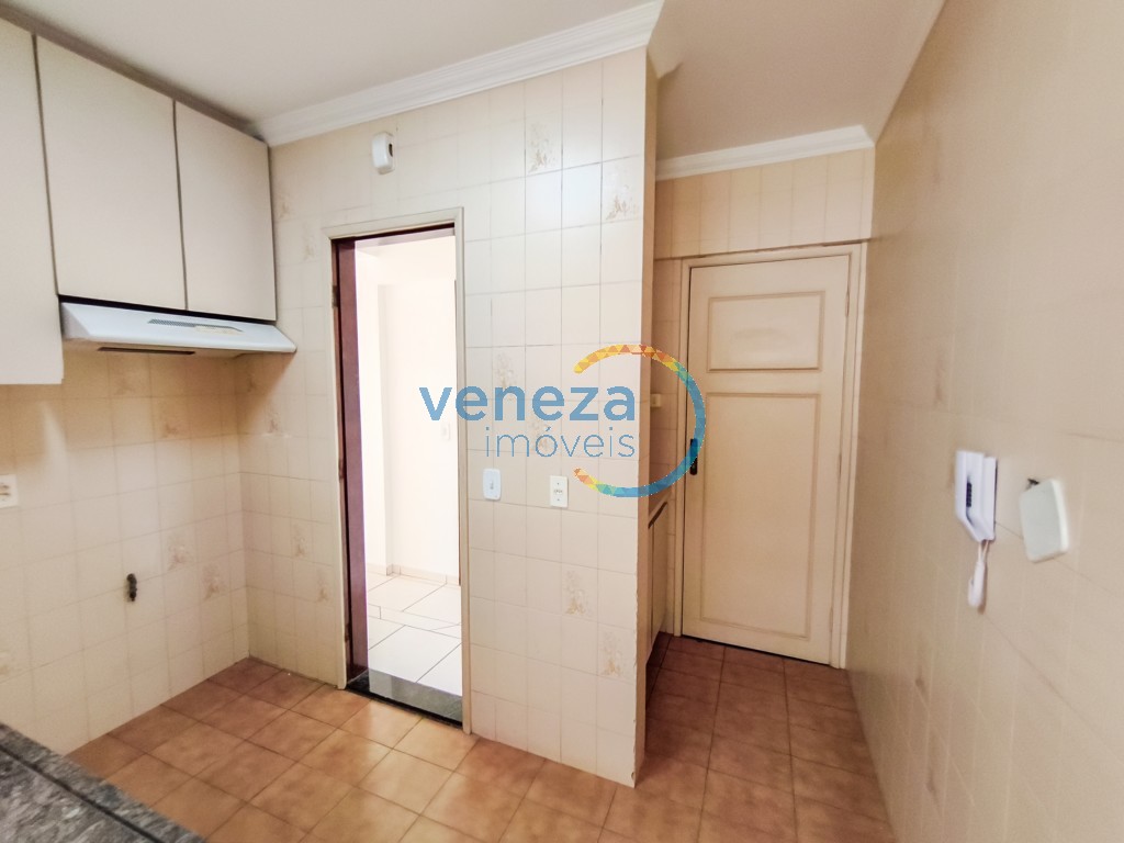 Apartamento para locação no bairro Centro de Londrina com 84.71m<sup>2</sup> útil, 3 quartos, 1 vaga de garagem - Foto 13