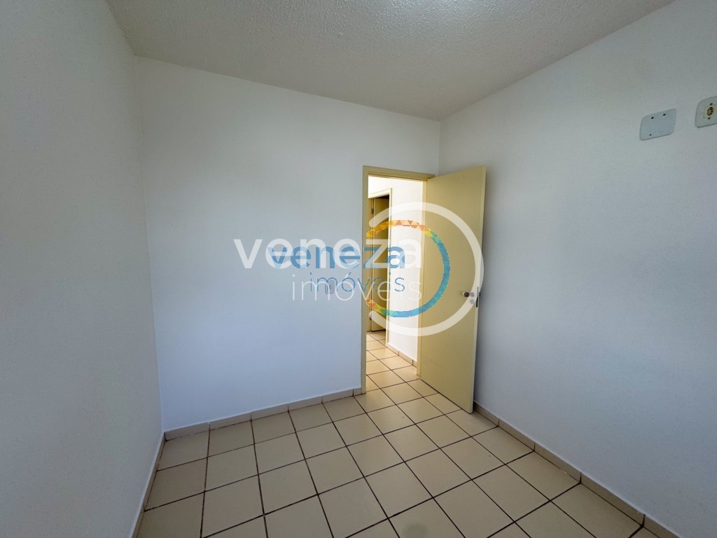 Casa Residencial para venda no bairro Heimtal de Londrina - Foto 8