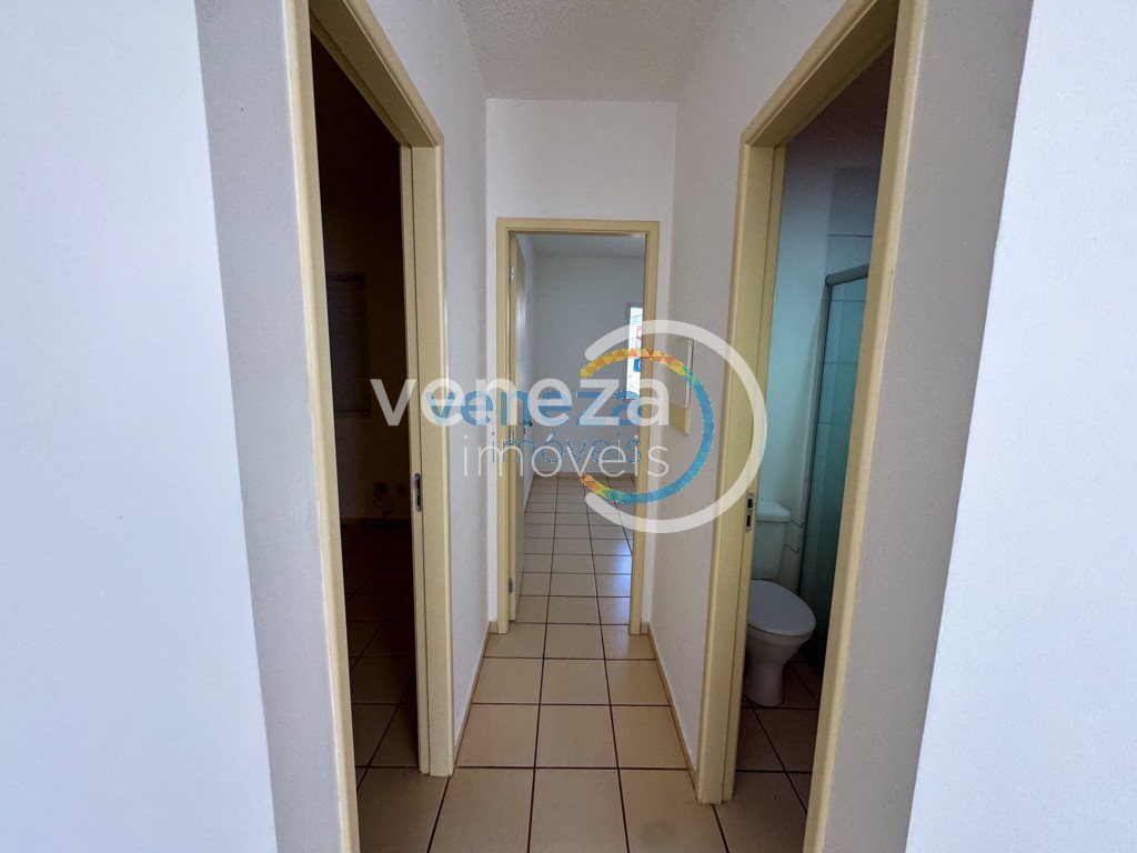 Casa Residencial para venda no bairro Heimtal de Londrina - Foto 9