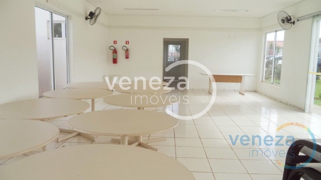 Casa Residencial para venda no bairro Heimtal de Londrina - Foto 13