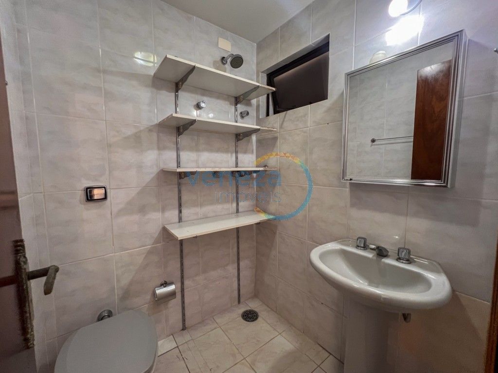 Apartamento para venda no bairro Centro de Londrina - Foto 11
