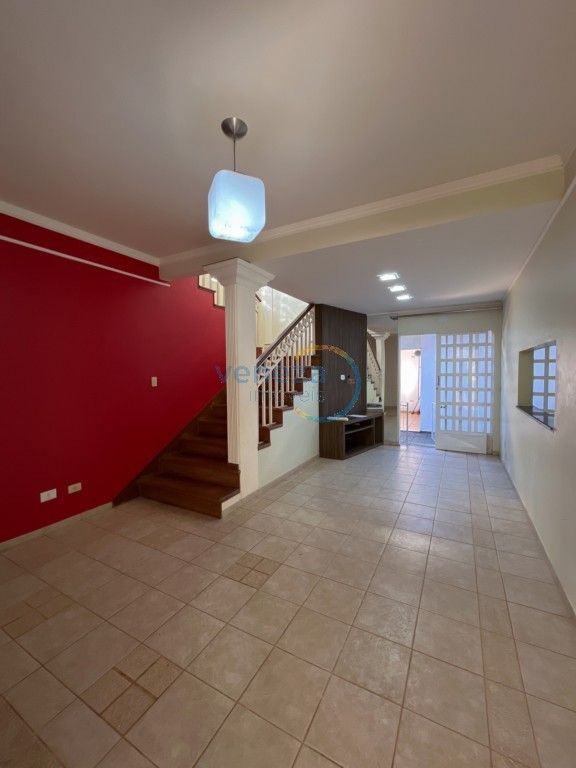 Casa Residencial para venda no Jardim Santa Clara em Londrina com 233,94m² por R$ 1.300.000,00 - Foto 3