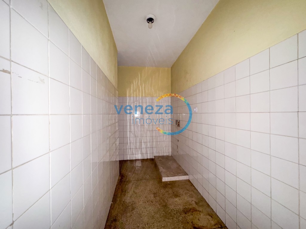 Salão-loja para venda no bairro Londrilar de Londrina - Foto 14