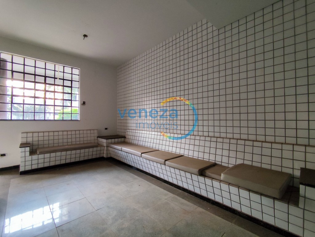 Casa Comercial para venda no bairro Centro de Londrina - Foto 9