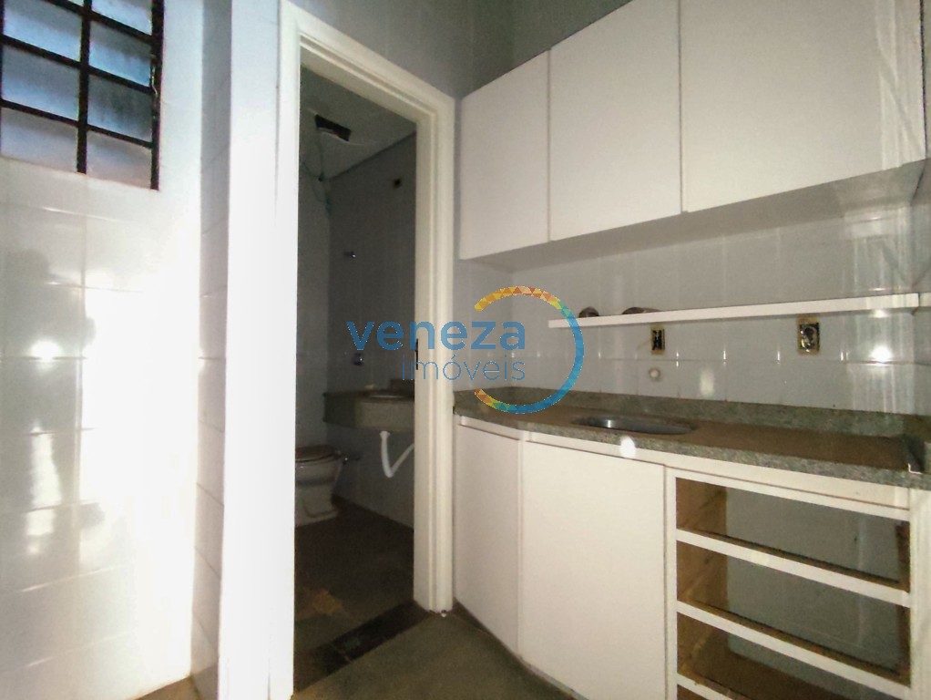 Casa Comercial para venda no bairro Centro de Londrina - Foto 21
