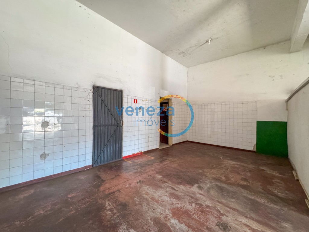 Salão-loja para venda no bairro Coliseu de Londrina - Foto 18