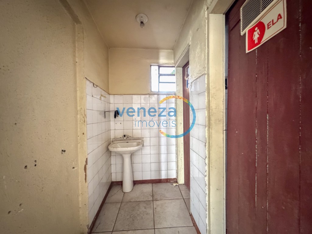 Salão-loja para venda no bairro Coliseu de Londrina - Foto 26