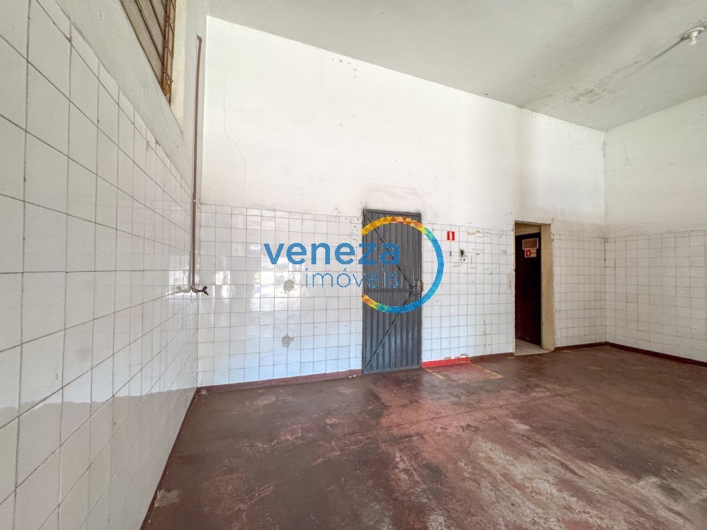 Casa Comercial para venda no bairro Coliseu de Londrina - Foto 17