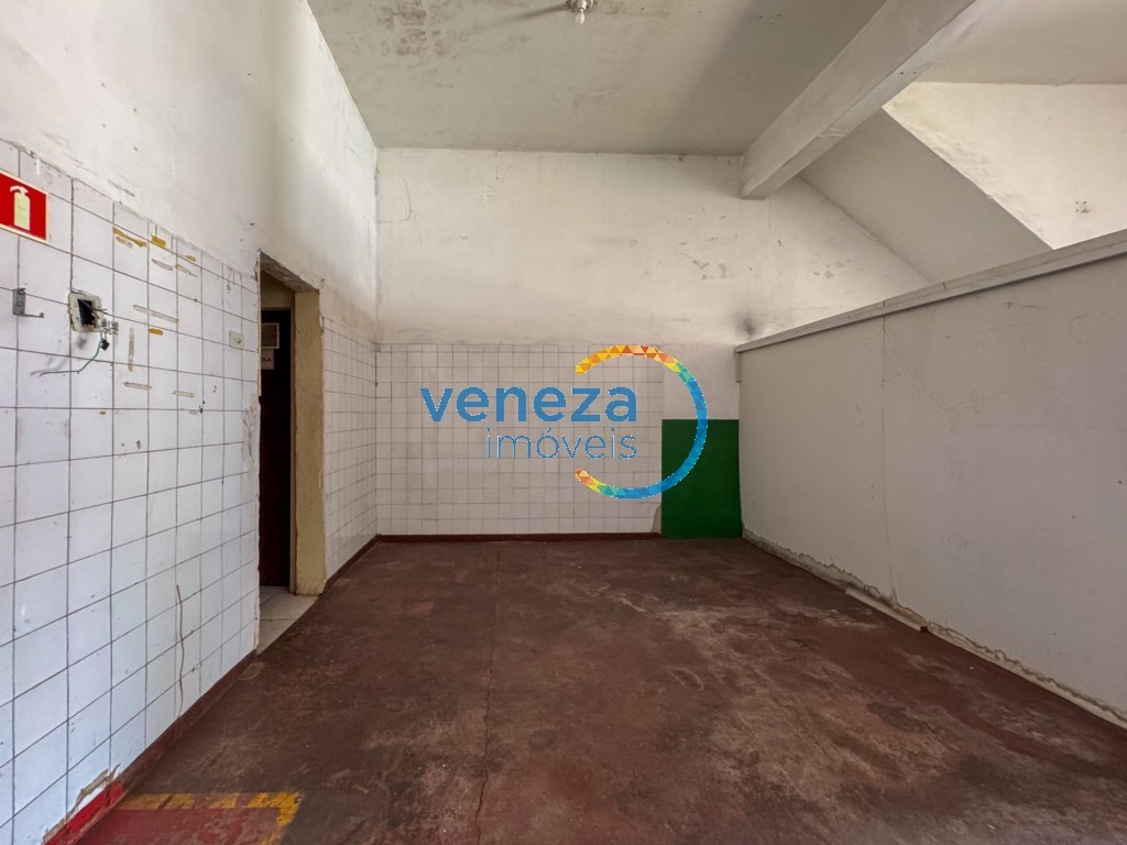 Casa Comercial para venda no bairro Coliseu de Londrina - Foto 21