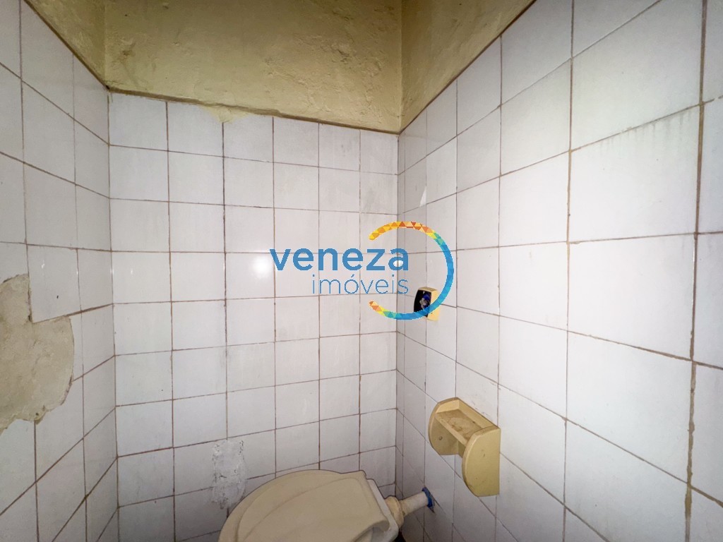 Casa Comercial para venda no bairro Coliseu de Londrina - Foto 28