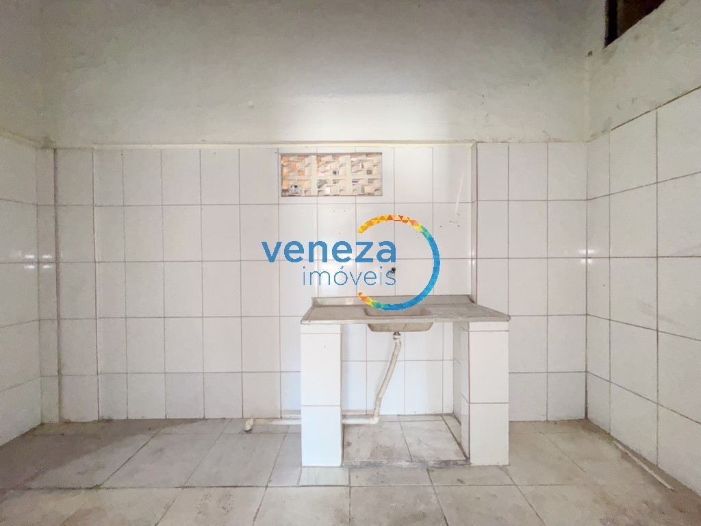 Casa Comercial para venda no bairro Coliseu de Londrina - Foto 29