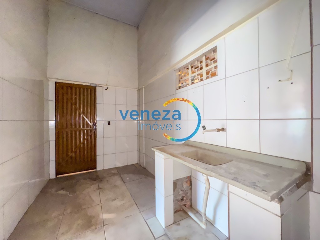 Casa Comercial para venda no bairro Coliseu de Londrina - Foto 32