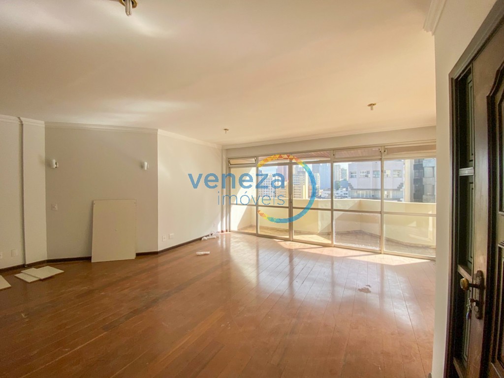 Apartamento para venda no Centro em Londrina com 214m² por R$ 780.000,00  - Foto 3