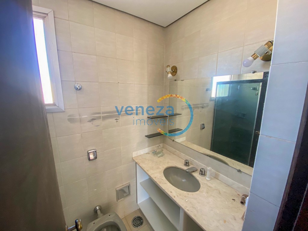 Apartamento para venda no bairro Centro de Londrina - Foto 17