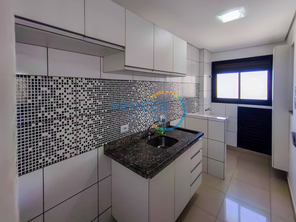 Apartamento para locação no bairro Centro de Londrina com 65m<sup>2</sup> útil, 3 quartos, 1 vaga de garagem